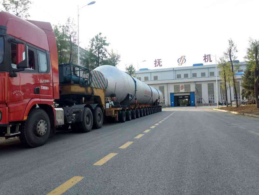 我公司制造的补充精制反应器竣工发货 我公司制造的补充精制反应器竣工发货