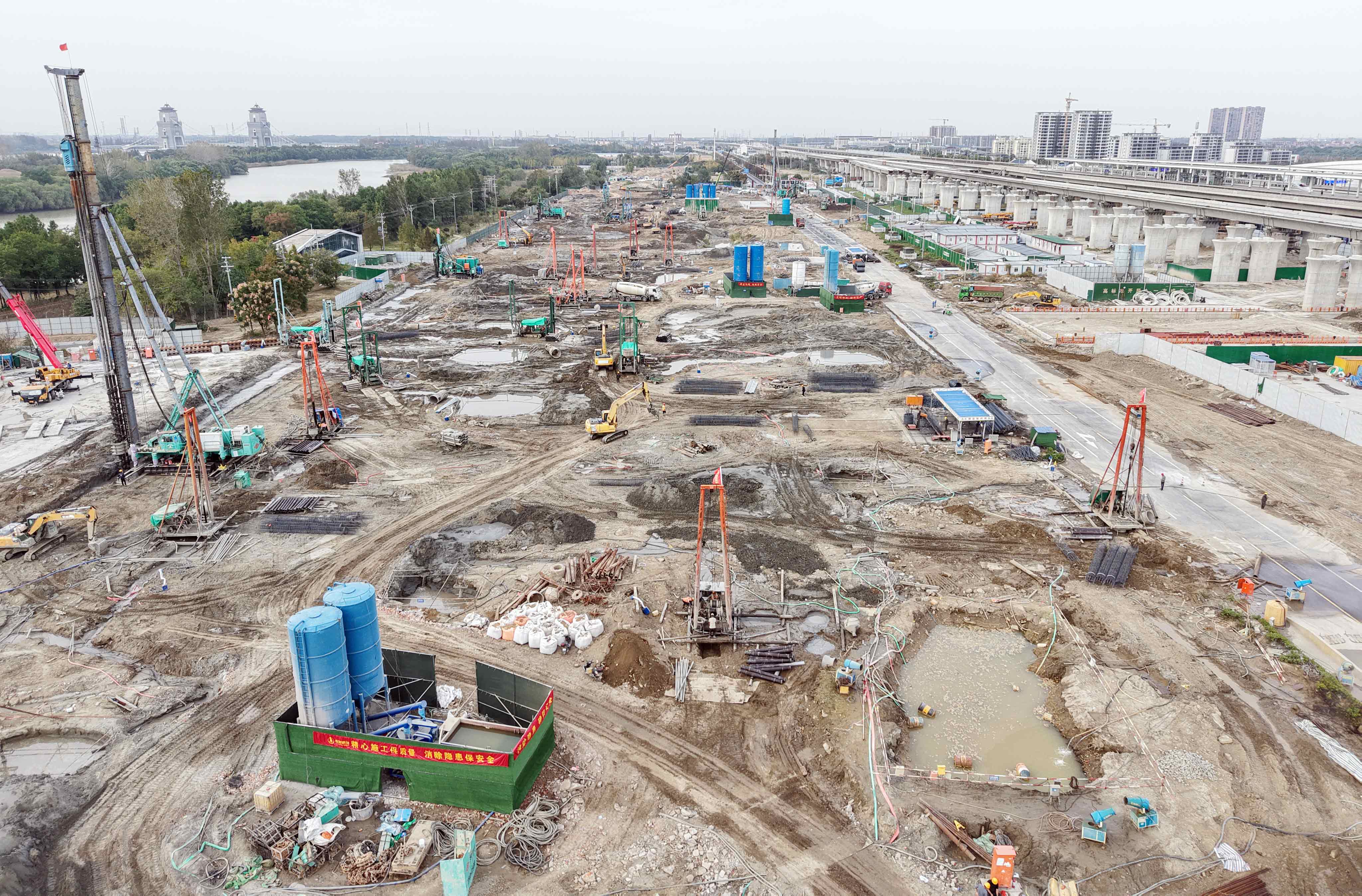 4台上工TRD工法机“组团加盟”,“轨道上的长三角”再添重要支点! 4台上工TRD工法机“组团加盟”,“轨道上的长三角”再添重要支点!